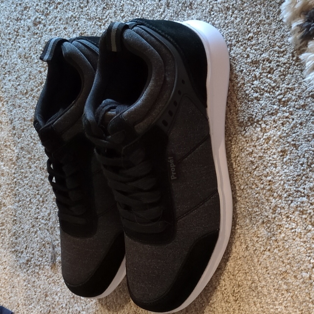 Propet Men's casual shoes